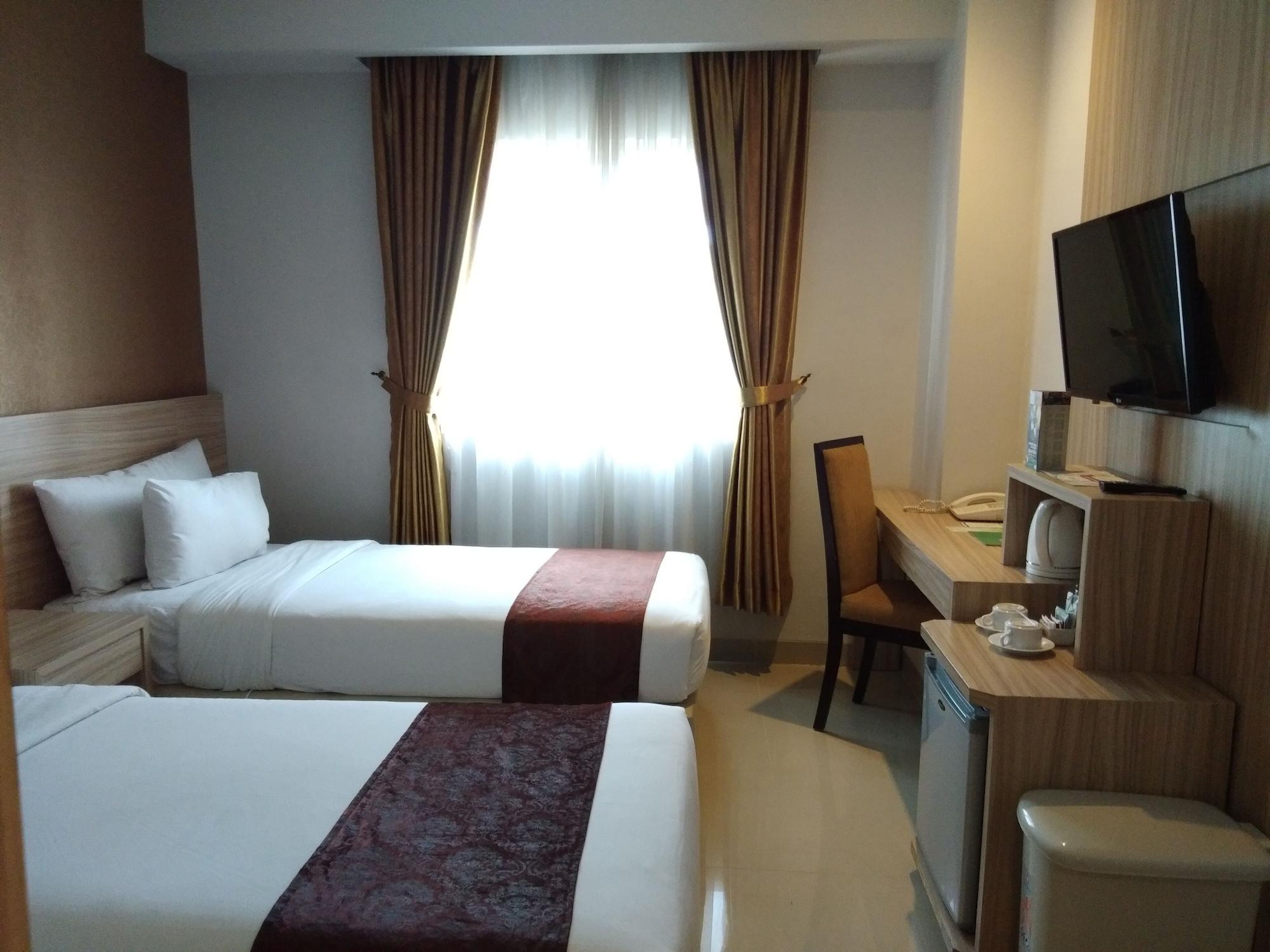 Lorin Syariah Solo Hotel Luaran gambar