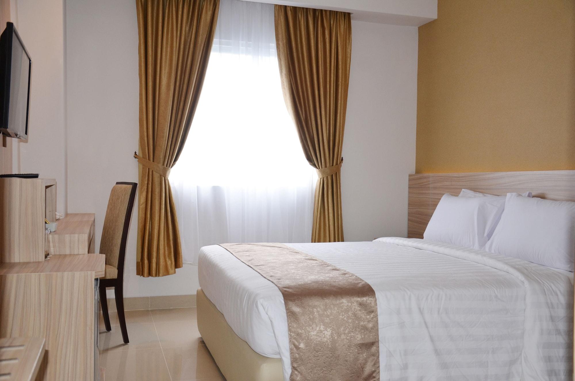 Lorin Syariah Solo Hotel Luaran gambar