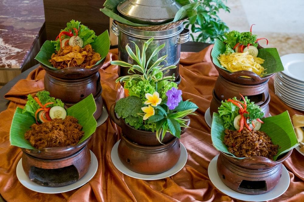 Lorin Syariah Solo Hotel Luaran gambar