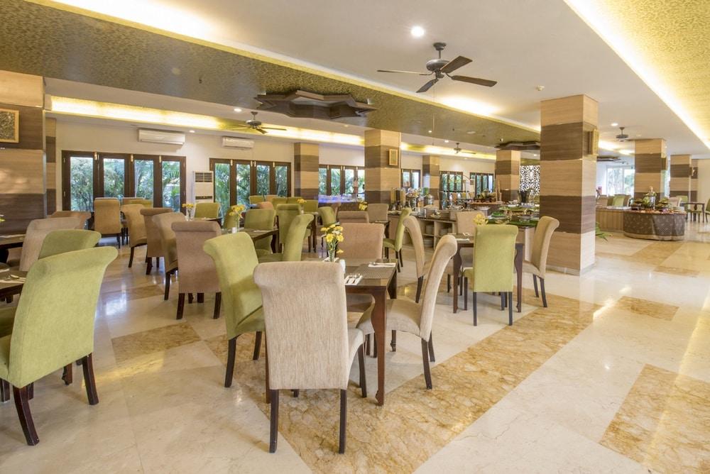 Lorin Syariah Solo Hotel Luaran gambar