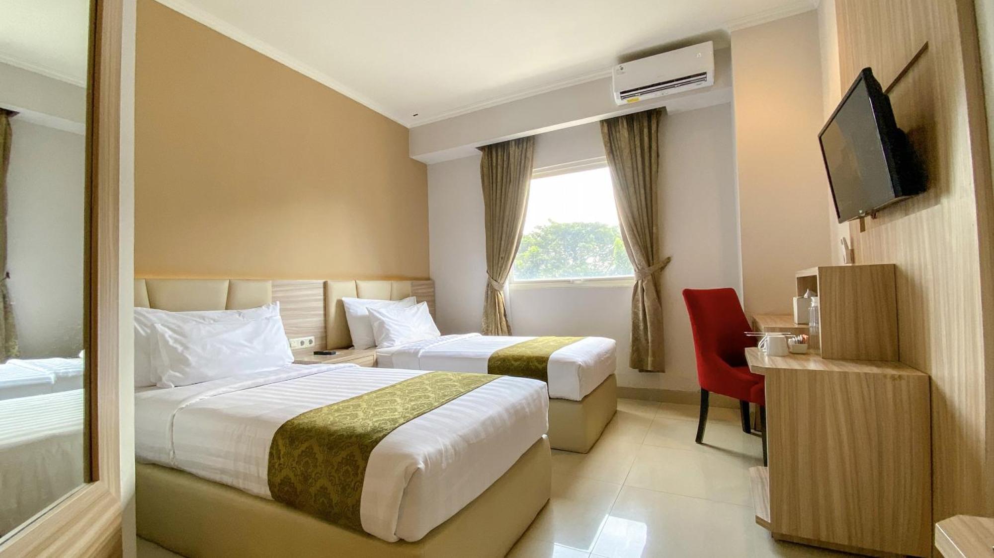 Lorin Syariah Solo Hotel Luaran gambar