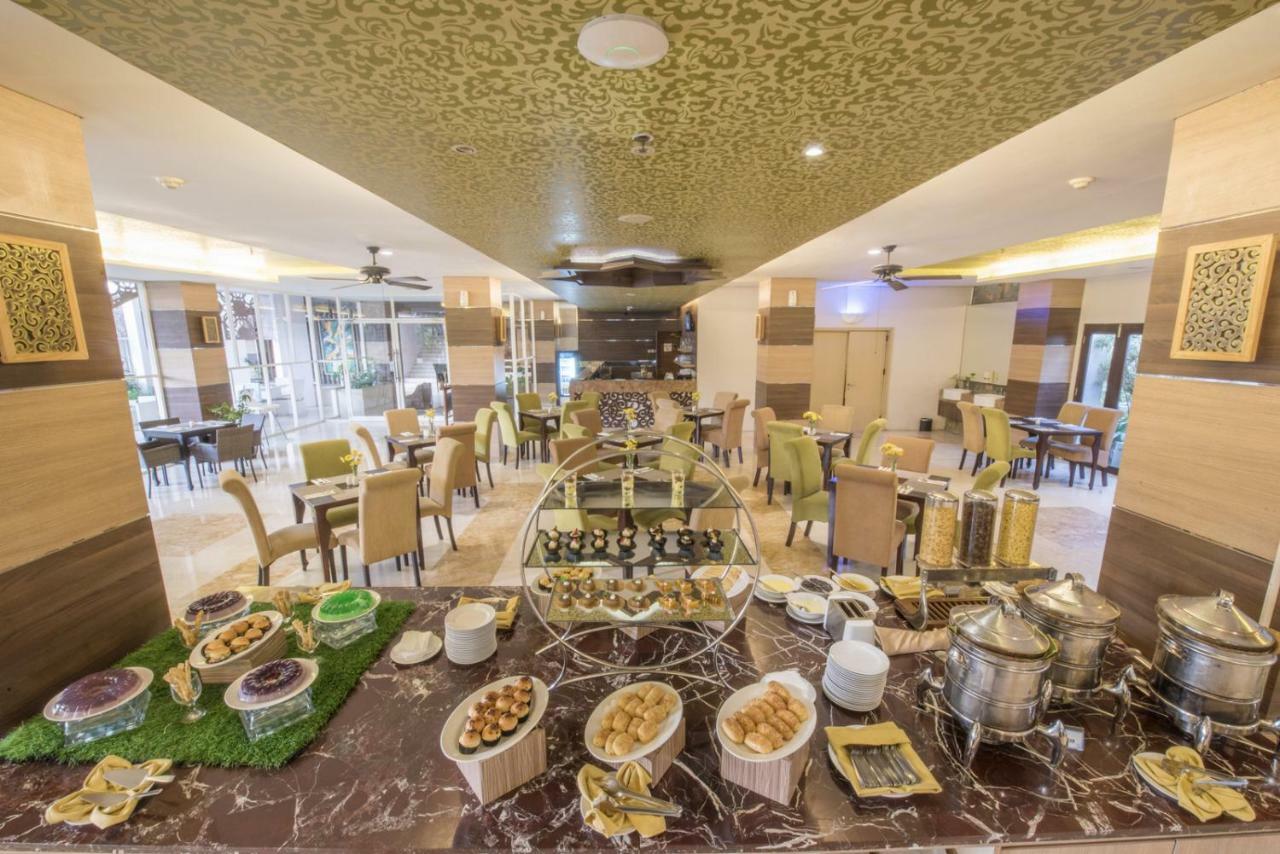 Lorin Syariah Solo Hotel Luaran gambar